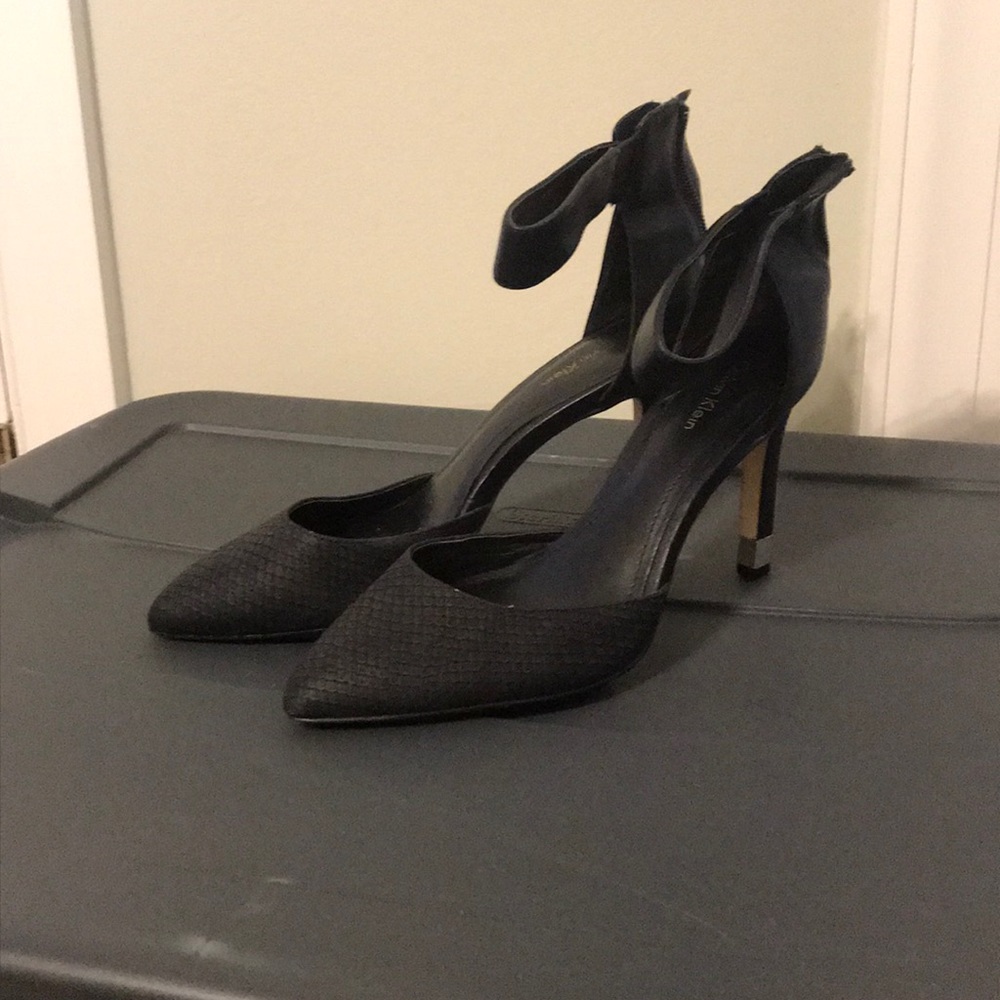 Calvin Klein Heels - Picture 2 of 4